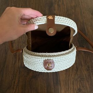 Straw purse